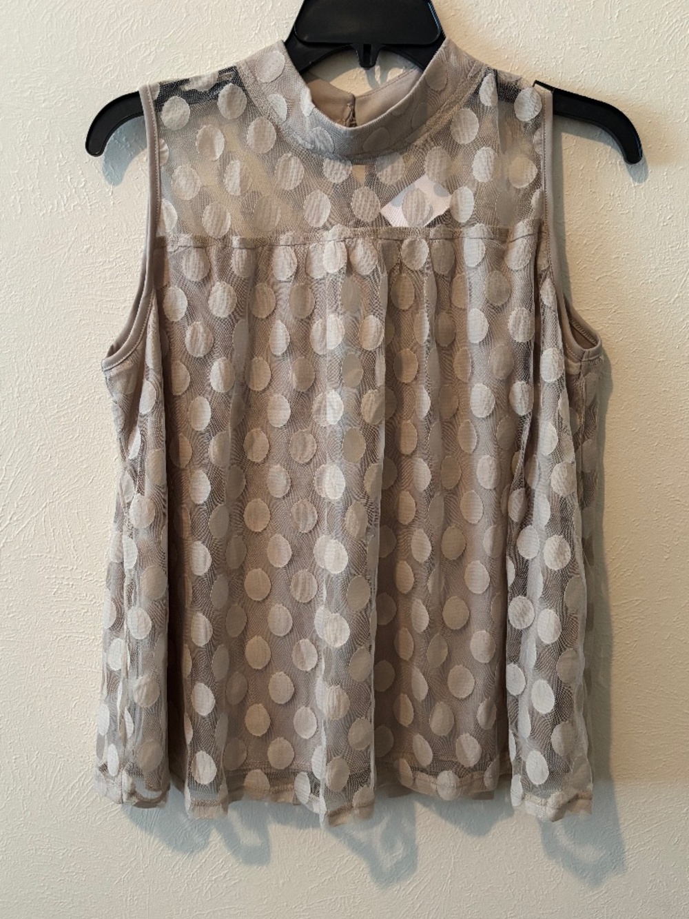 Shannon Ford New York Women's Tan Polka Dot Sheer and Sleeveless Blouse - PXL